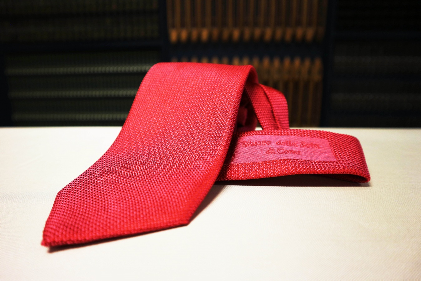 Cravatta in seta, color amaranto